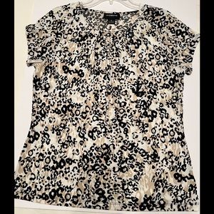 Liz Claiborne Career Womens Top - Size Medium